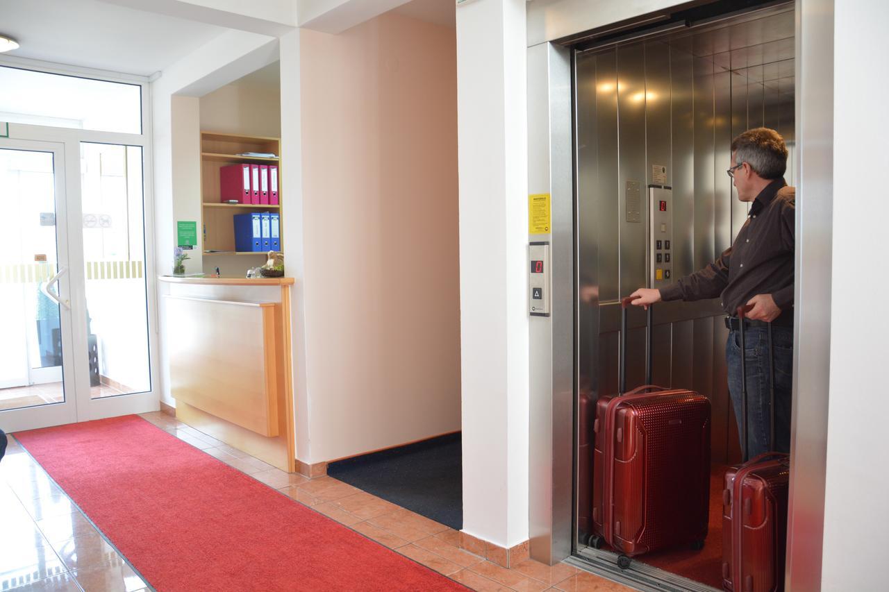 Hotel Imperium Moravske Toplice Luaran gambar